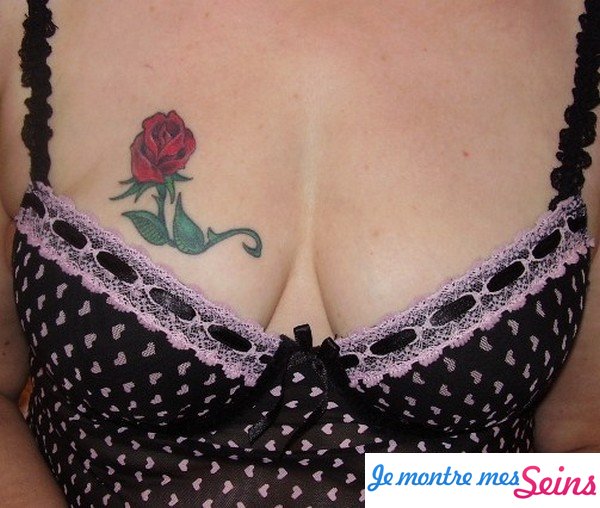 Photo des seins de Lolita