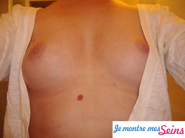 Photo des seins de Bakelite