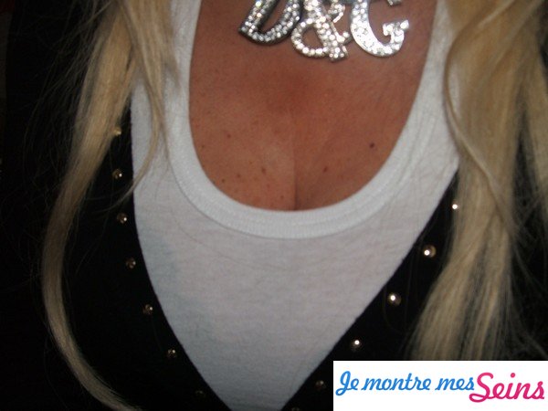 Photo des seins de Sweety