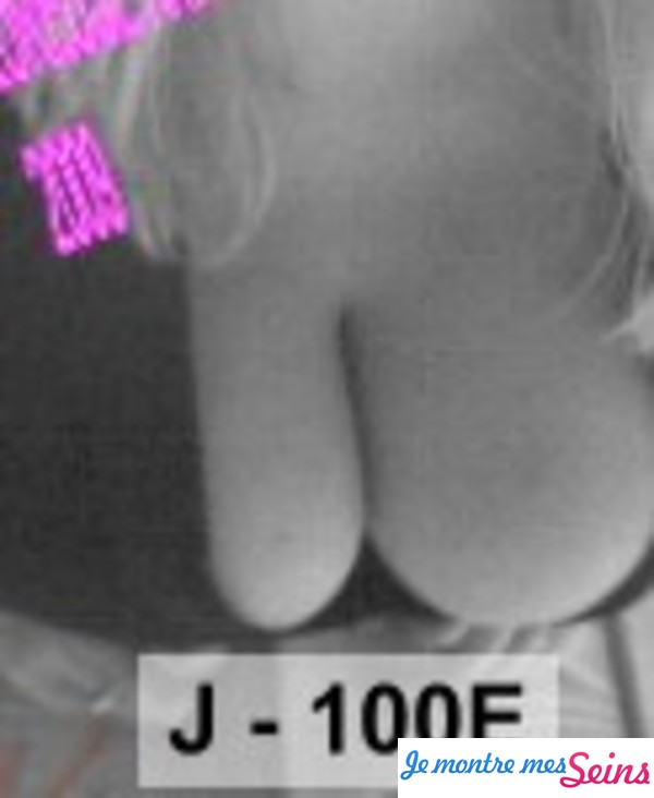 Photo des seins de J