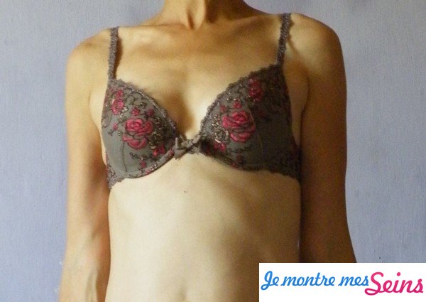 Photo des seins de Annemarseille