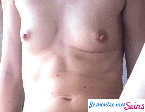 Photo des seins de Dlor