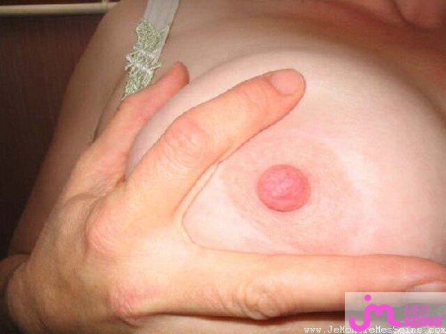Photo des seins de Sexquise