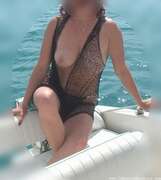 Photos des seins de Elle, elle1