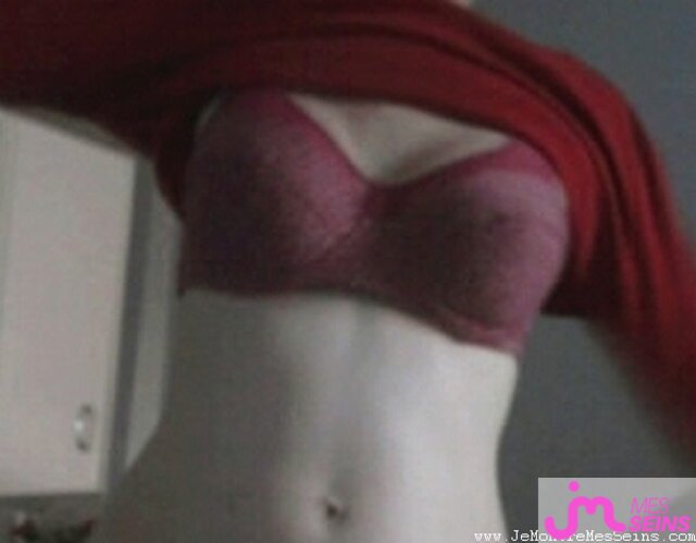 Photo des seins de Ricci