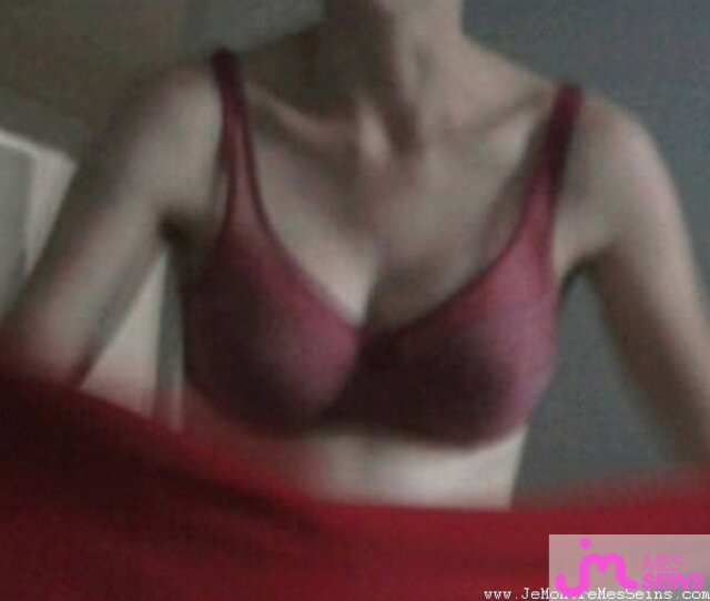 Photo des seins de Ricci