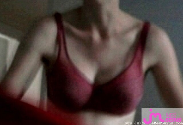Photo des seins de Ricci