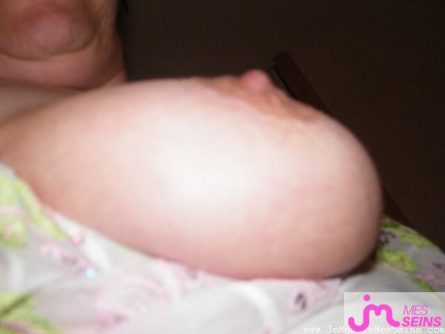 Photo des seins de Pepette