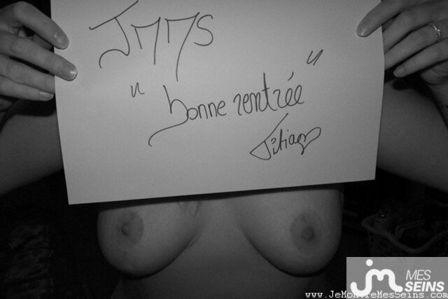 Photo des seins de Titia