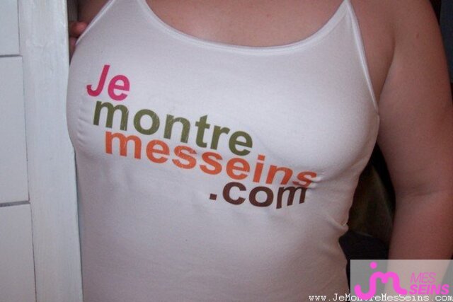 Photo des seins de Titia