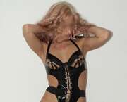 Photos des seins de Katia, katia1