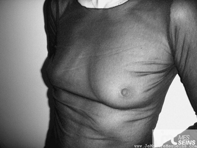 Photo des seins de Mysti