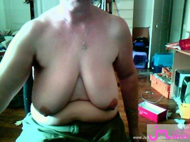 Photo des seins de Vampirette01