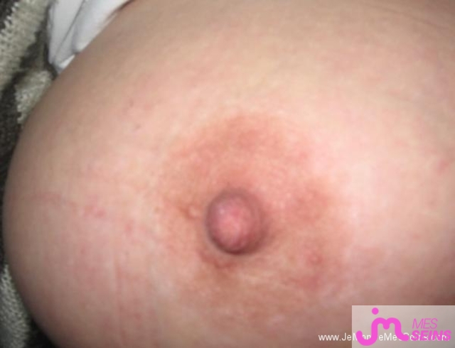 Photo des seins de Zelia