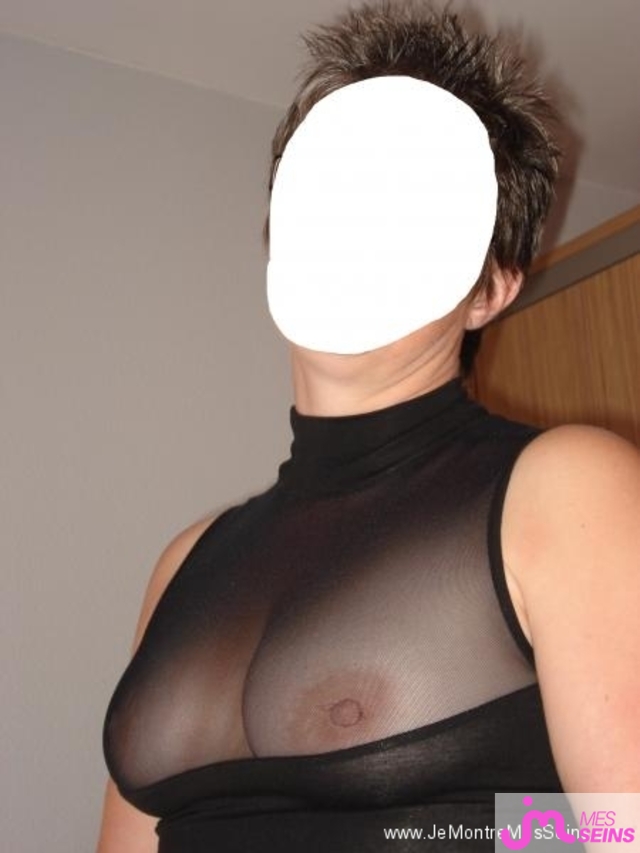 Photo des seins de Basresilles
