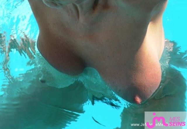 Photo des seins de Nyssia