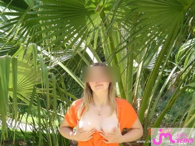 Photo des seins de Coco