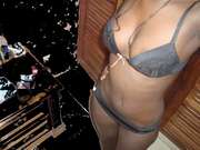 Photos des seins de Trash, arrivée soft