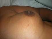 Photos des seins de 2aajo33, léger détails ...