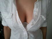Photos des seins de Addict, et voila