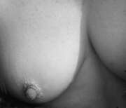 Photos des seins de Ysa75, Ysa75