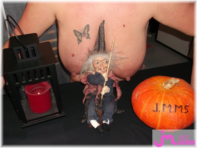 Photo des seins de Jlcat