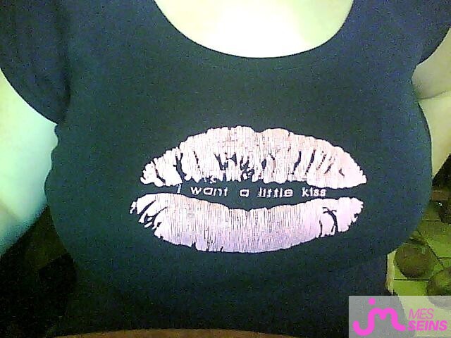Photo des seins de Lara59