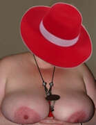 Photos des seins de Amstramgram69, Le rouge
