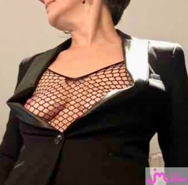 Les seins moyens de Cill