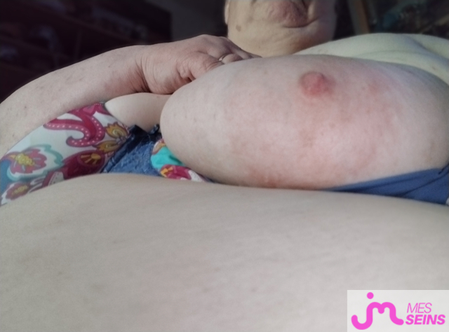 Les très gros seins de chris93