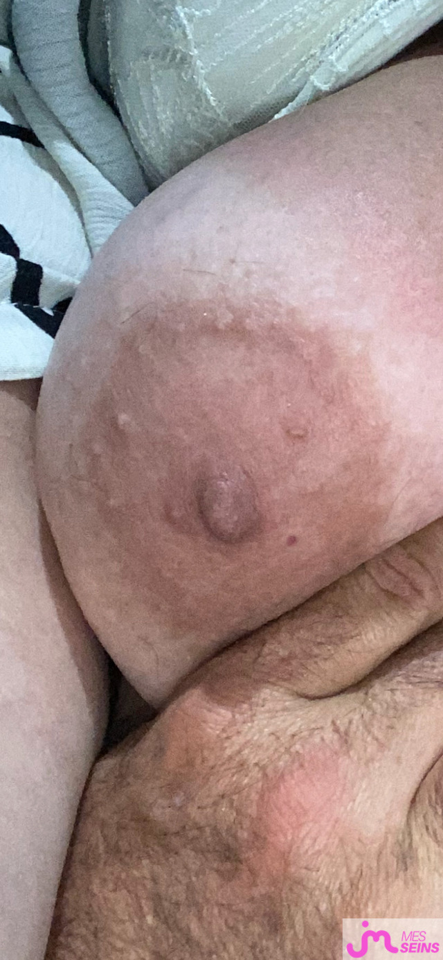 Les gros seins de Coquine 33