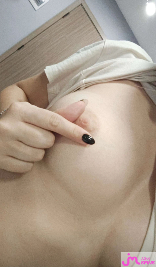 Les très gros seins de Louloulacoquine