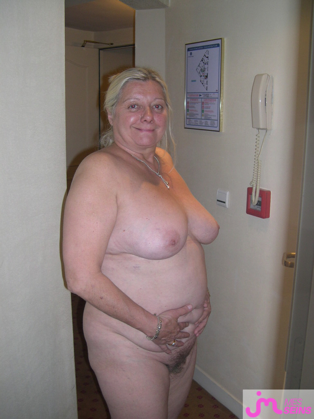 Les très gros seins de nmp