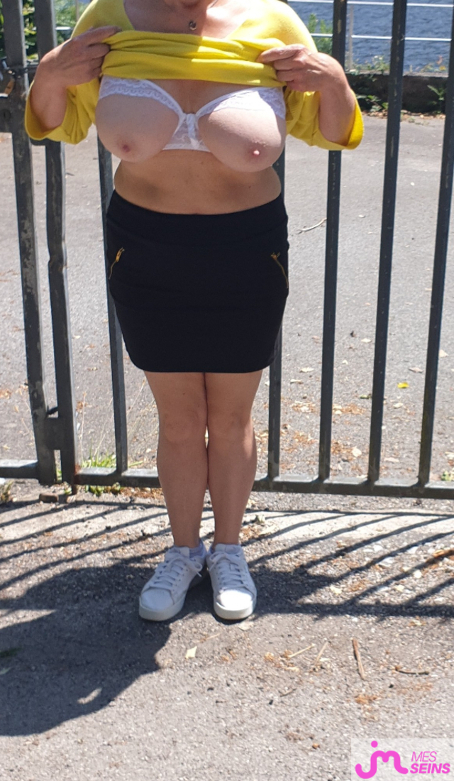 Les gros seins de colcol56