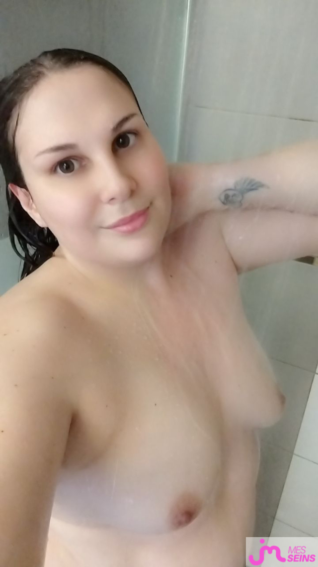 Les très gros seins de Cindy59