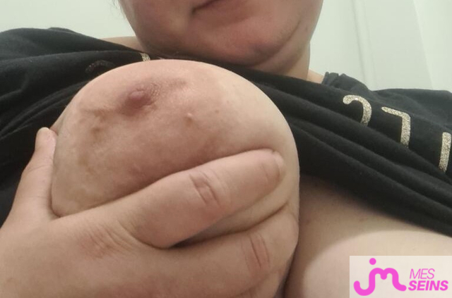 Les très gros seins de Peggy et Babe