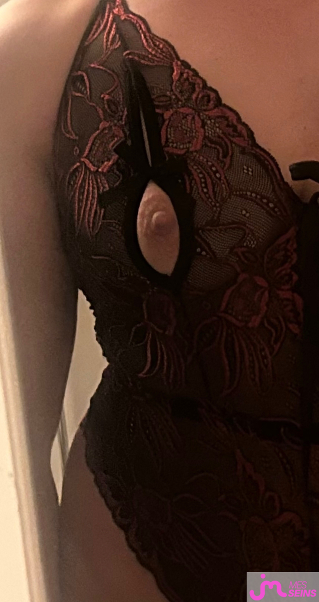 seins de anaïs 307
