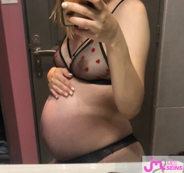 seins de Couple heureux