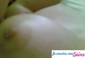 Photos de seins : valerie1