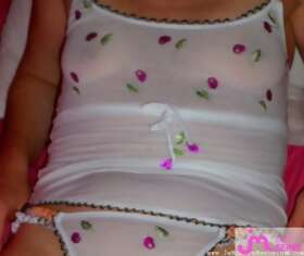 Photos de seins : downblouse9