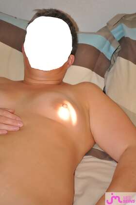 Photos de seins : MON 95C