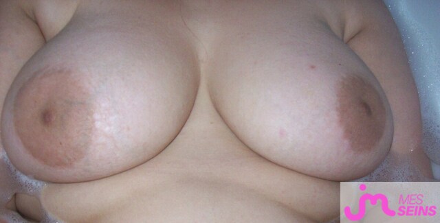 Les très gros seins de lolita59