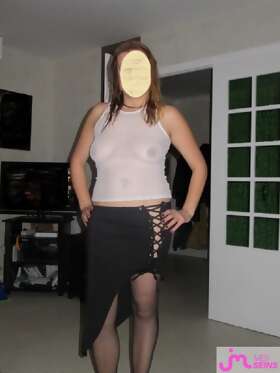 Photos de seins : Pr&ecirc;te pour recevoir notre ami ...