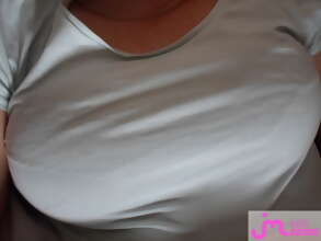 Photos de seins : une premiere
