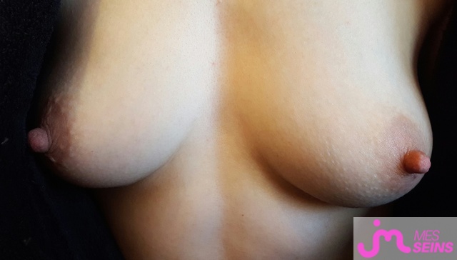 Les très gros seins de Roxane