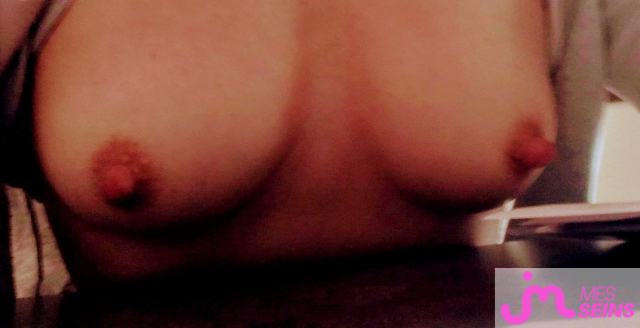 Les petits seins de Sexou34
