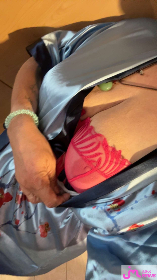 Les très gros seins de Nini67