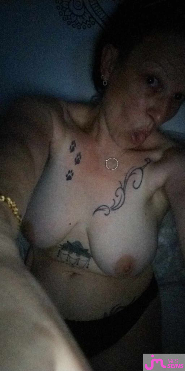 Les seins moyens de Kristof51