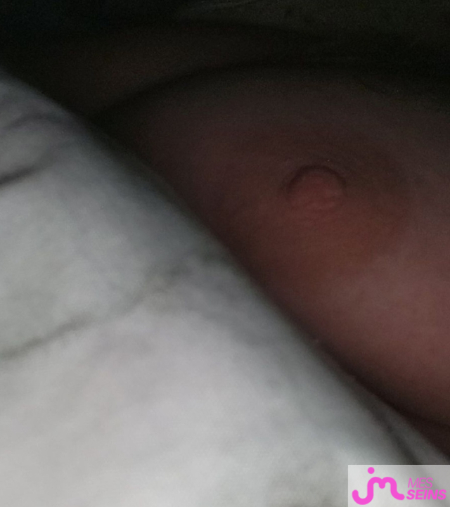Les très gros seins de thea.76600