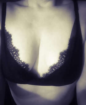 Photos de seins : 1ere contribution 